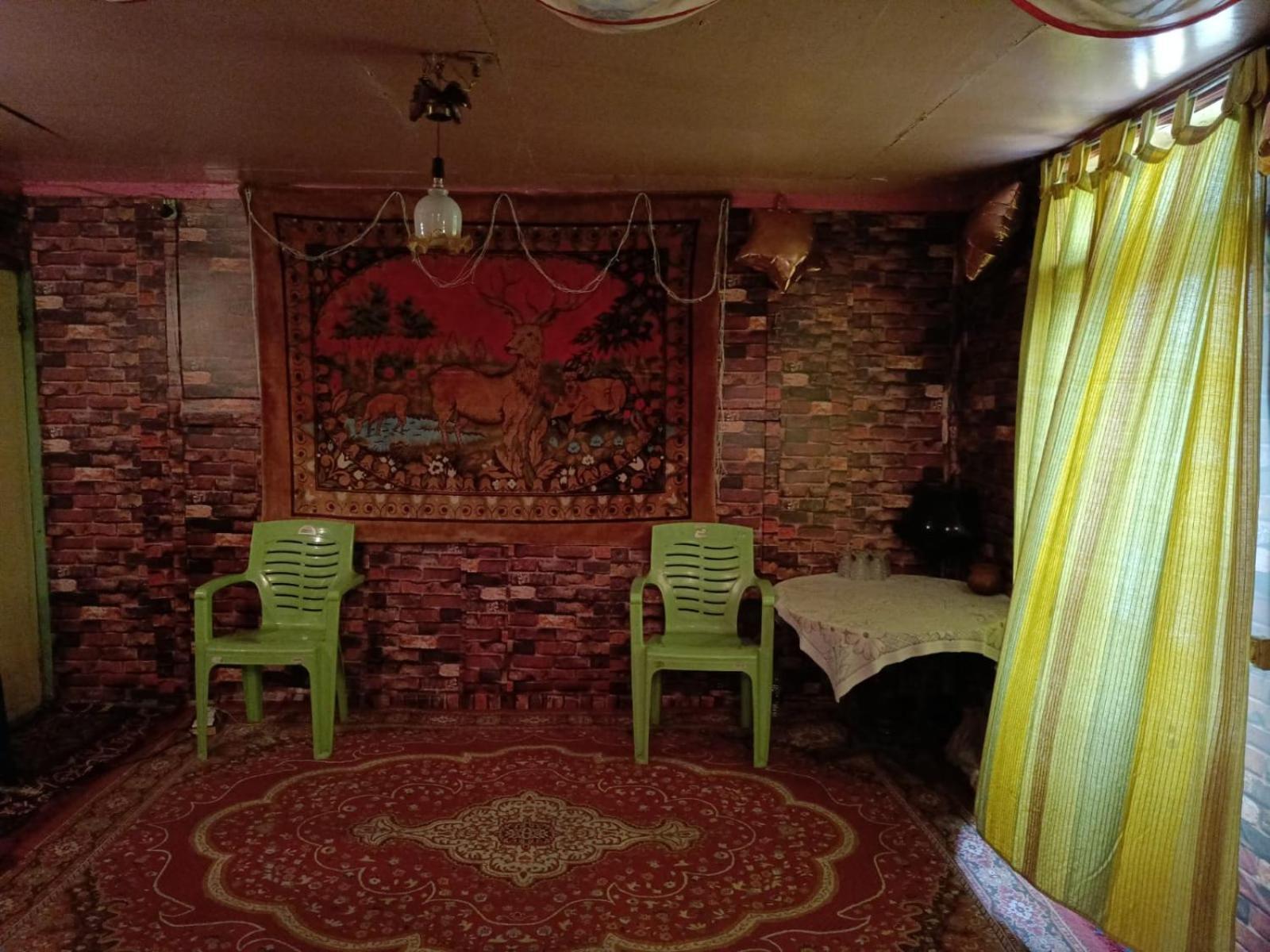 Hotel Island Сринагар Экстерьер фото